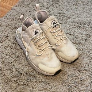 Nike Hurache shoes